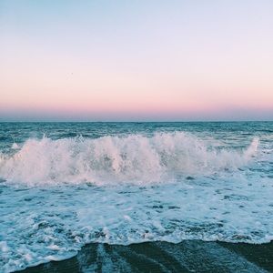 Meet your Posher, Chloe